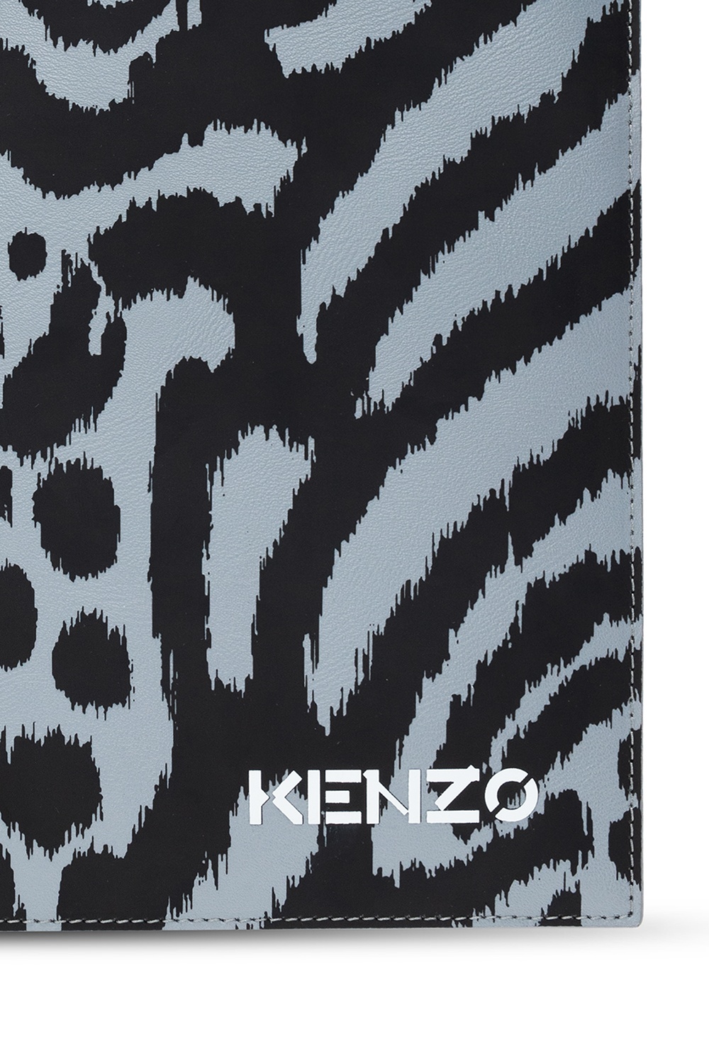 Kenzo Download the updated version of the app